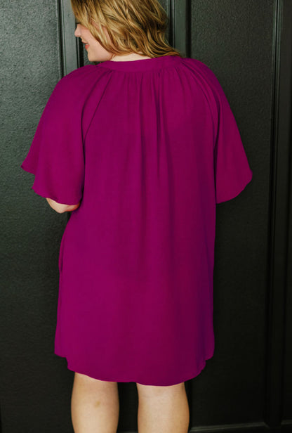 Curvy Wide Sleeve Pleated Dress