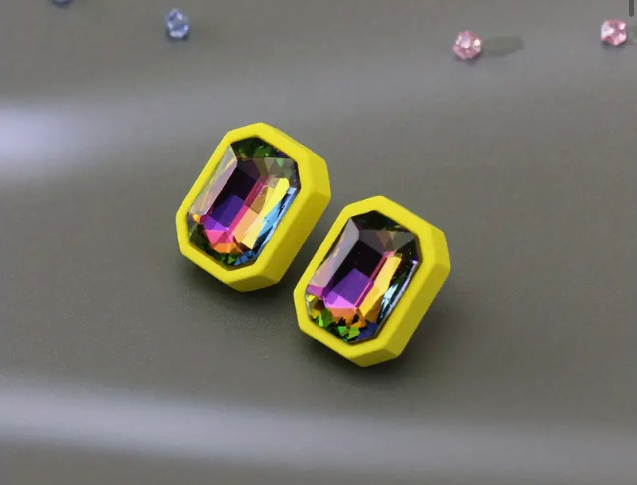 Iridescent Center Stone Chunky Stud Earrings